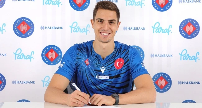 Yiğit Gülmezoğlu kimdir? Durdurulamaz servislerin sahibi Yiğit Gülmezoğlu hayatı